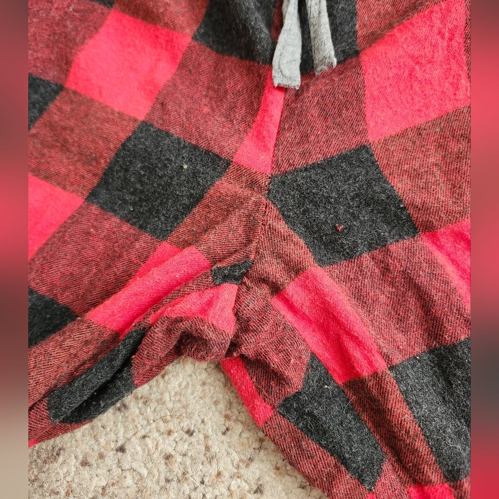 Aerie Red Plaid Pajama Joggers - Picture 6 of 6